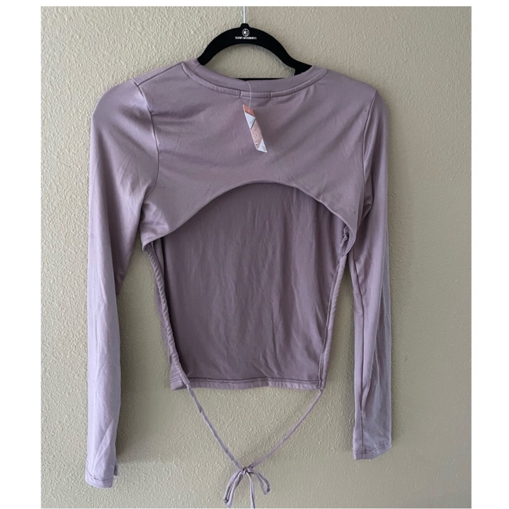 Lilac open back long sleeve top - Picture 4 of 4